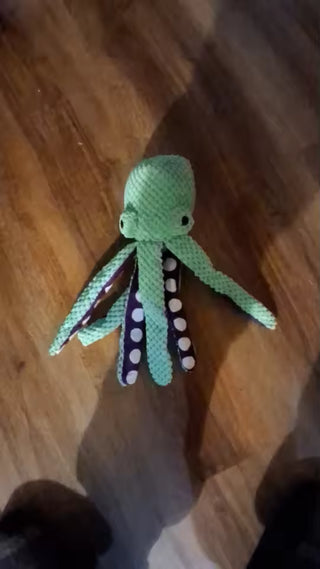 Interactive Octopus Plush Dog Toy – Squeaky, Durable & Soft Chew Toy for Small, Medium & Large Dogs — customer photo 2
